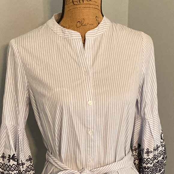 Tahari ASL Dress NWOT Women Size 2 Belted Pin Stripes Embroidered - Picture 4 of 11